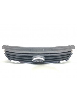 Решетка радиатора бу для Ford Kuga  2.0 TDCi,  2009 г.