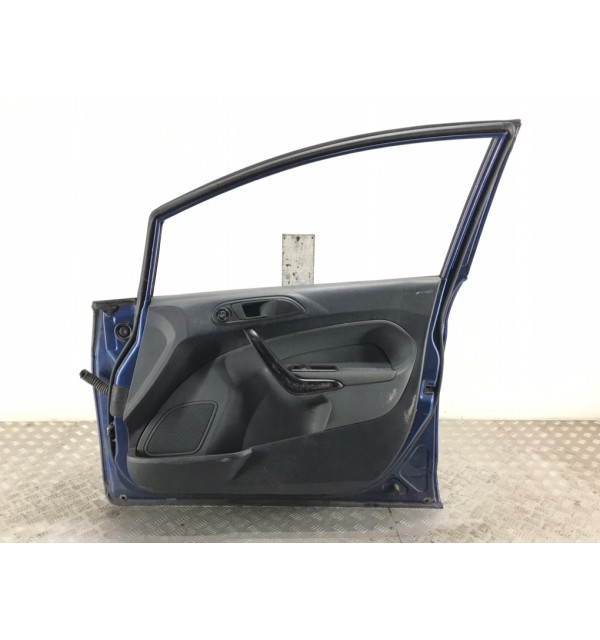 Дверь передняя правая бу для Ford Fiesta 6 1.4 TDCi,  2008 г.
