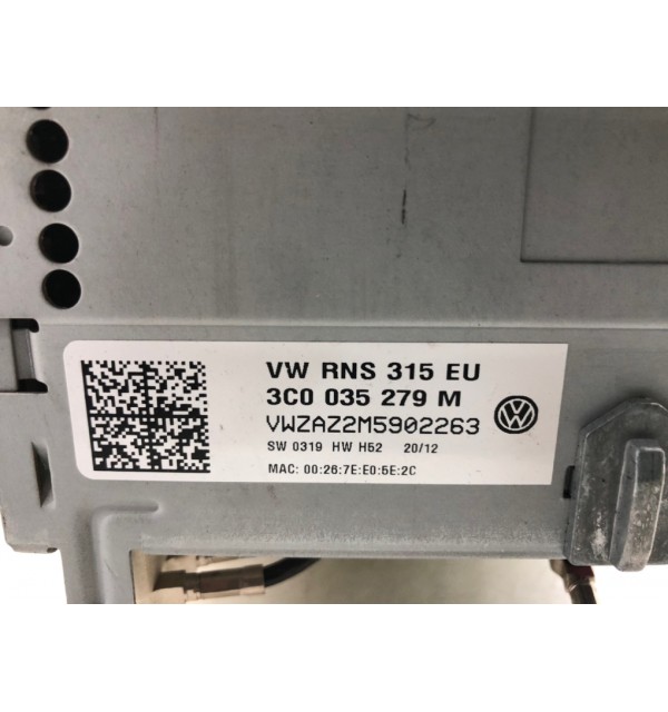 Магнитола бу для Volkswagen Passat B7 2.0 TDi,  2012 г.
