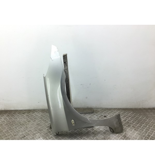 Крыло переднее правое бу для Peugeot 307  1.6 i,  2006 г.