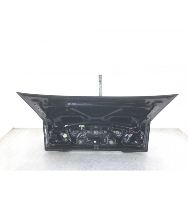 Крышка багажника бу для Cadillac Seville  4.6 i,  2002 г.