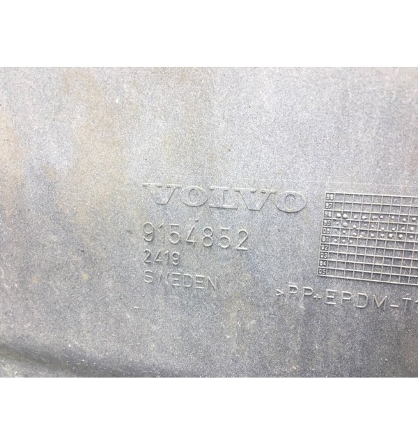 Бампер задний бу для Volvo S80  2.4 Ti,  2001 г.