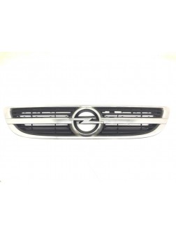 Решетка радиатора бу для Opel Zafira A 1.8 i,  2003 г.