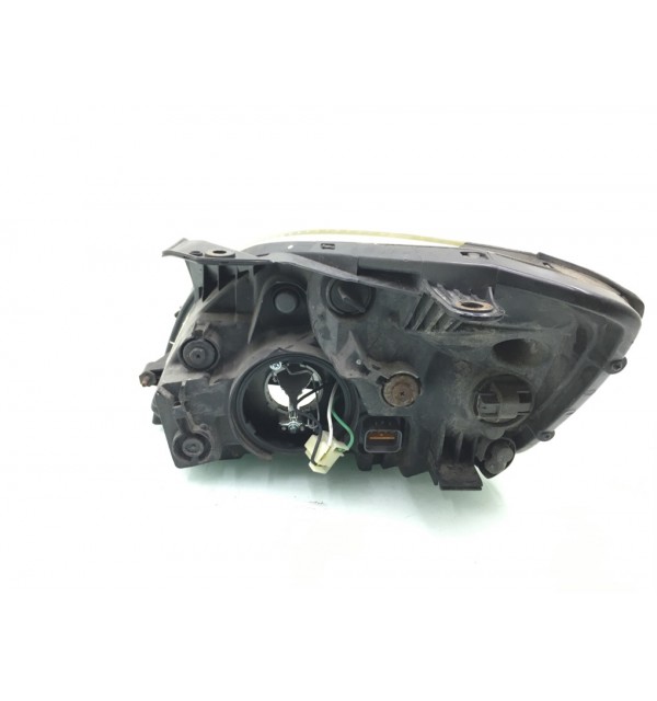 Фара правая бу для Kia Rio  1.4 i,  2009 г.