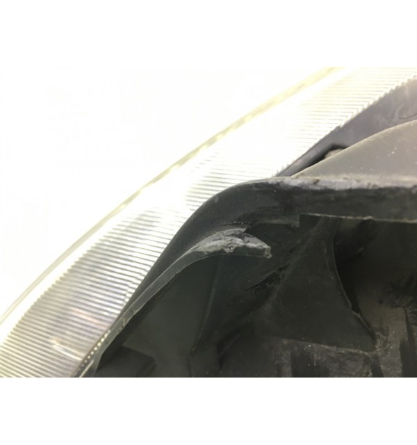 Фара правая бу для Kia Rio  1.4 i,  2009 г.