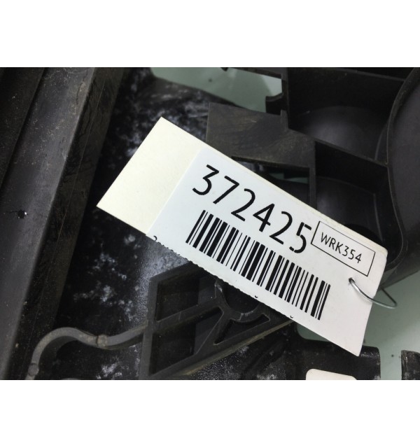 Замок двери передней правой бу для Volvo V50  2.4 i,  2005 г.