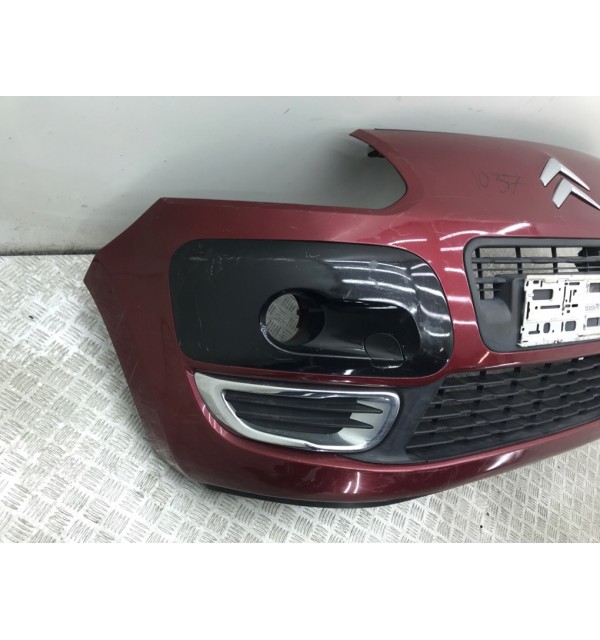 Бампер передний бу для Citroen C3 Picasso  1.4 i,  2011 г.