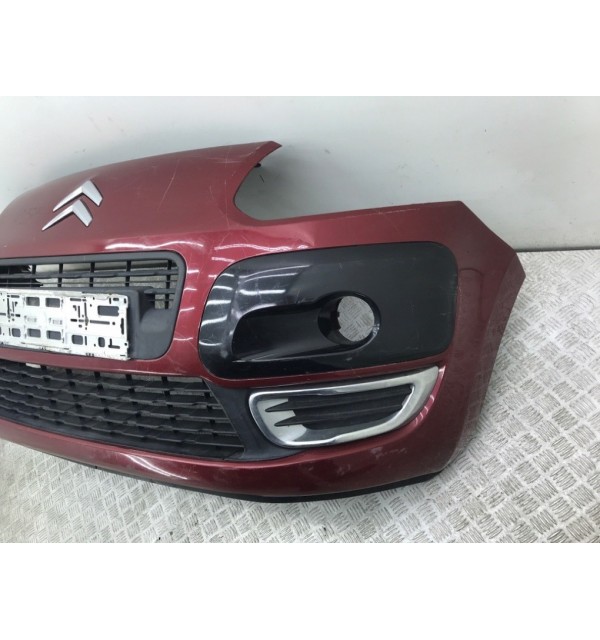 Бампер передний бу для Citroen C3 Picasso  1.4 i,  2011 г.