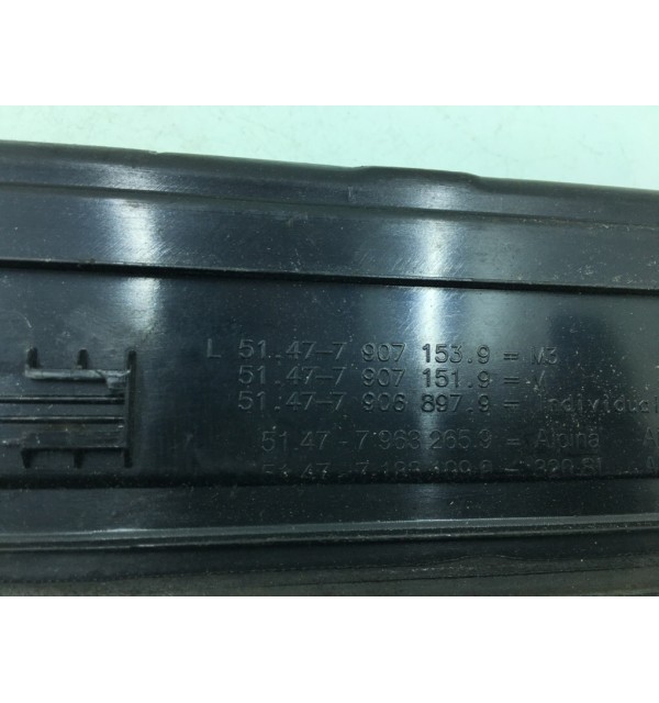 Накладка на порог бу для BMW 3 E90/E91/E92/E93 3.0 i,  2007 г.