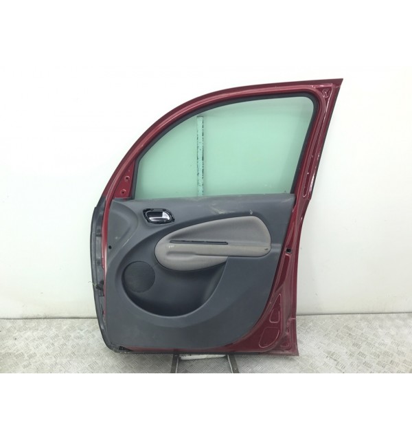 Дверь передняя правая бу для Citroen C3 Picasso  1.4 i,  2011 г.