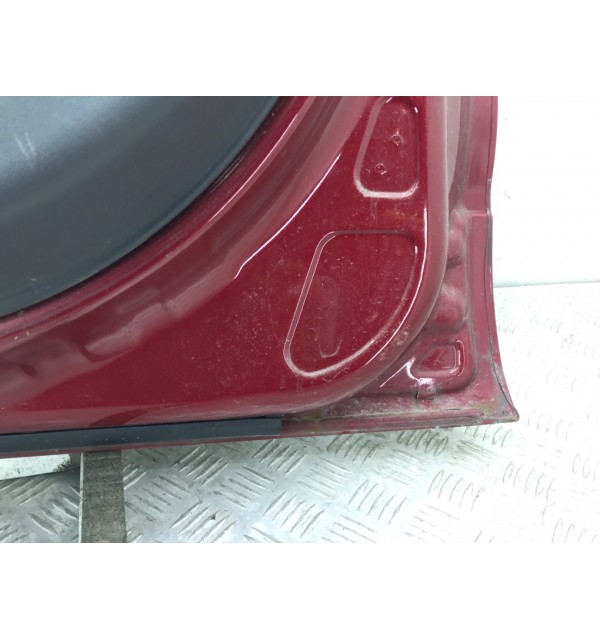 Дверь передняя правая бу для Citroen C3 Picasso  1.4 i,  2011 г.