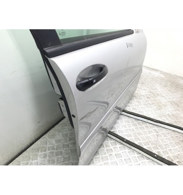 Дверь передняя правая бу для Mercedes C W203 3.2 i,  2003 г.