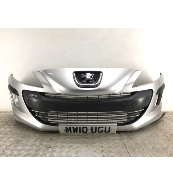 Бампер передний бу для Peugeot 308 T7 1.6 i,  2010 г.