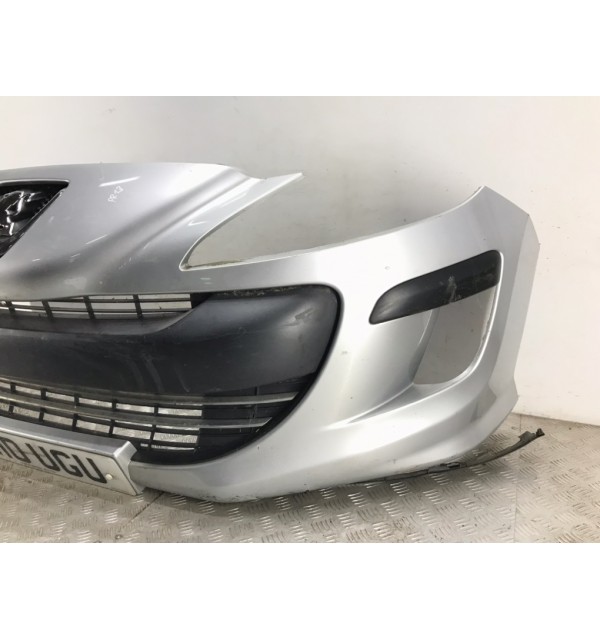 Бампер передний бу для Peugeot 308 T7 1.6 i,  2010 г.