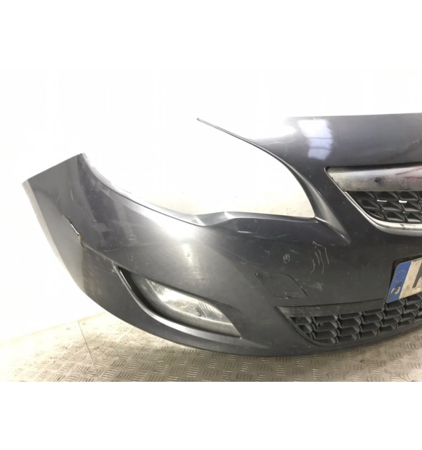 Бампер передний бу для Opel Astra J 1.3 CDTi,  2011 г.