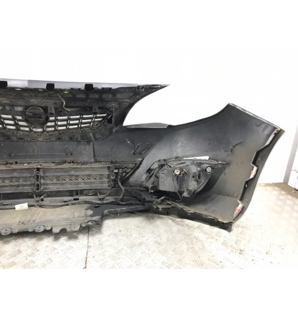 Бампер передний бу для Opel Astra J 1.3 CDTi,  2011 г.
