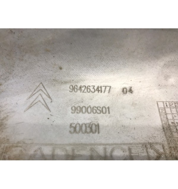 Бампер задний бу для Citroen C3  1.4 i,  2007 г.