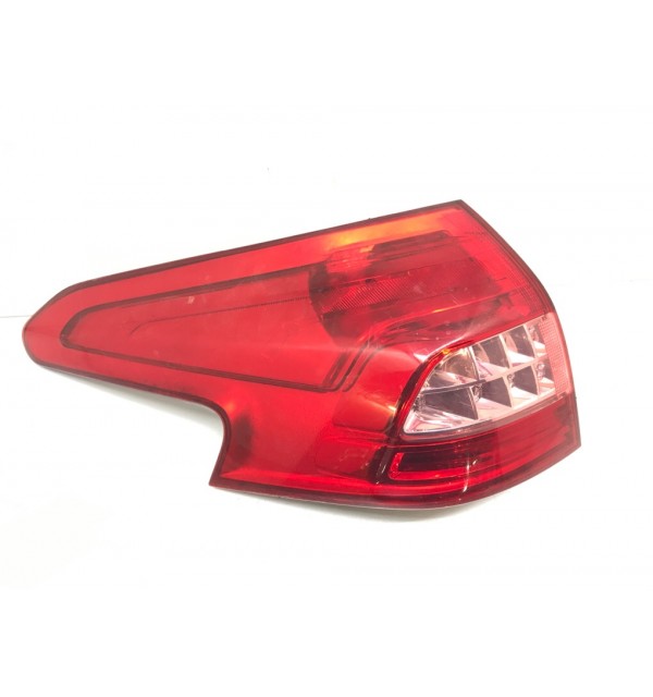 Фонарь задний левый бу для Citroen C5  2.0 HDi,  2008 г.