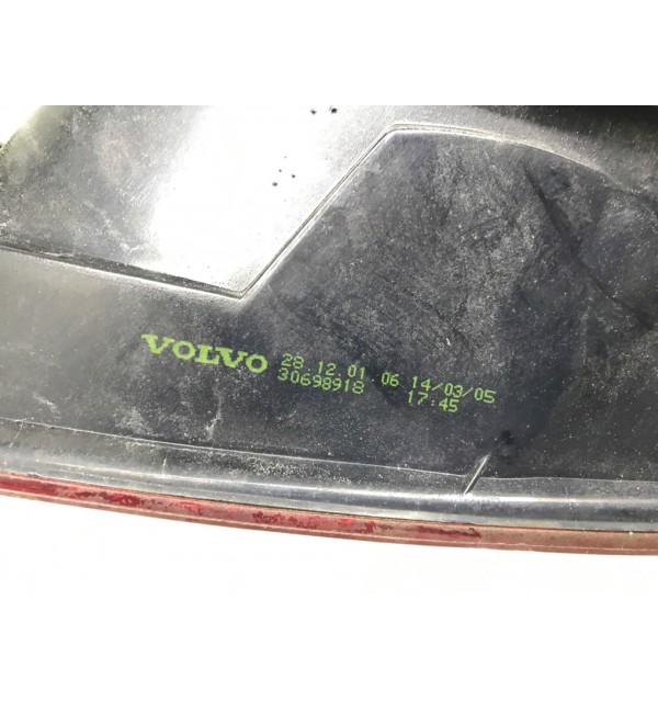 Фонарь задний левый бу для Volvo V50  2.4 i,  2005 г.