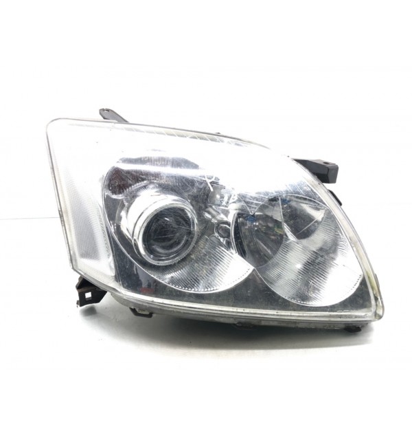 Фара правая бу для Toyota Avensis  2.0 TD,  2004 г.