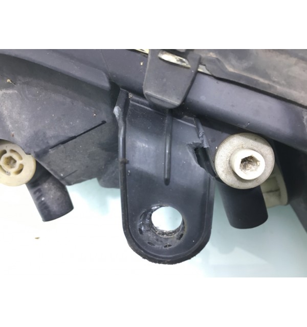 Фара правая бу для Opel Zafira A 1.8 i,  2003 г.