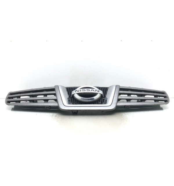 Решетка радиатора бу для Nissan Qashqai  1.5 DCi,  2008 г.
