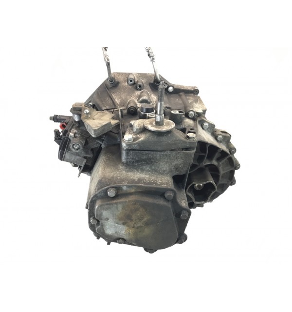 КПП механическая (МКПП) бу для Peugeot 308 T7 1.6 HDi,  2011 г.
