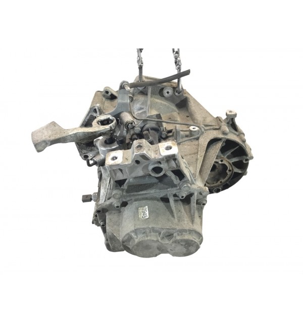 КПП механическая (МКПП) бу для Volkswagen Golf 5 1.6 i,  2004 г.