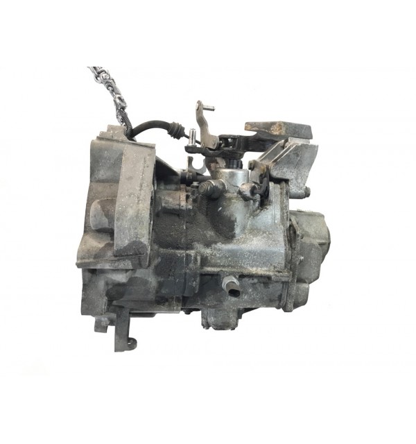 КПП механическая (МКПП) бу для Volkswagen Golf 5 1.6 i,  2004 г.