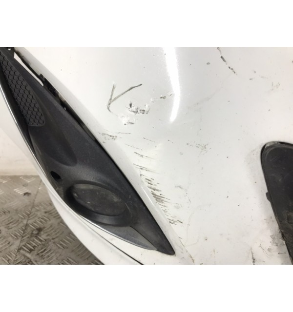 Бампер передний бу для Opel Corsa D 1.2 i,  2013 г.
