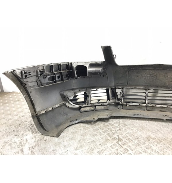 Бампер передний бу для Volkswagen Passat B5 1.9 TDi,  2002 г.
