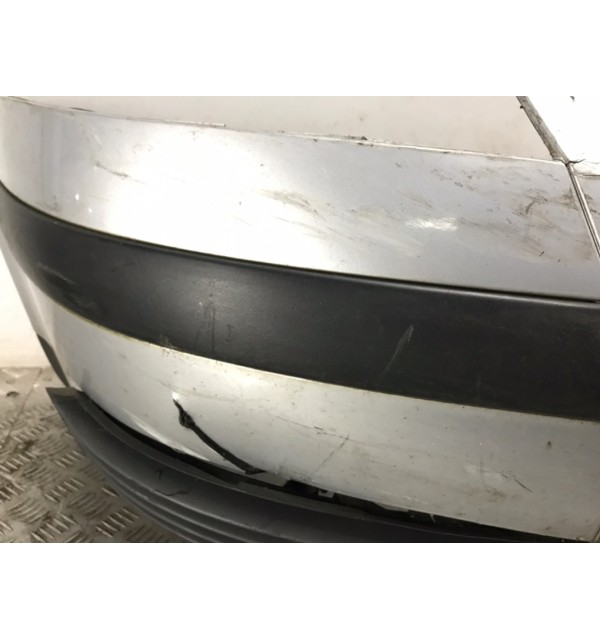 Бампер передний бу для Volkswagen Passat B5 1.9 TDi,  2002 г.