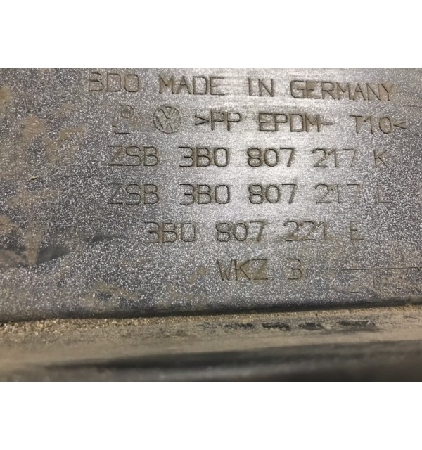 Бампер передний бу для Volkswagen Passat B5 1.9 TDi,  2002 г.