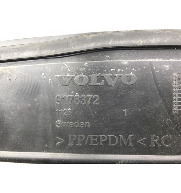 Дождевик бу для Volvo S80  2.4 Ti,  2001 г.