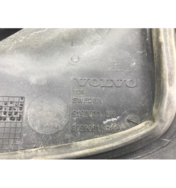 Дождевик бу для Volvo S60  2.4 i,  2004 г.