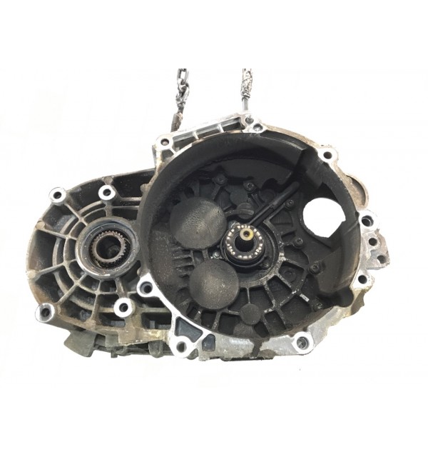 КПП механическая (МКПП) бу для Volkswagen Passat B6 2.0 TDi,  2010 г.