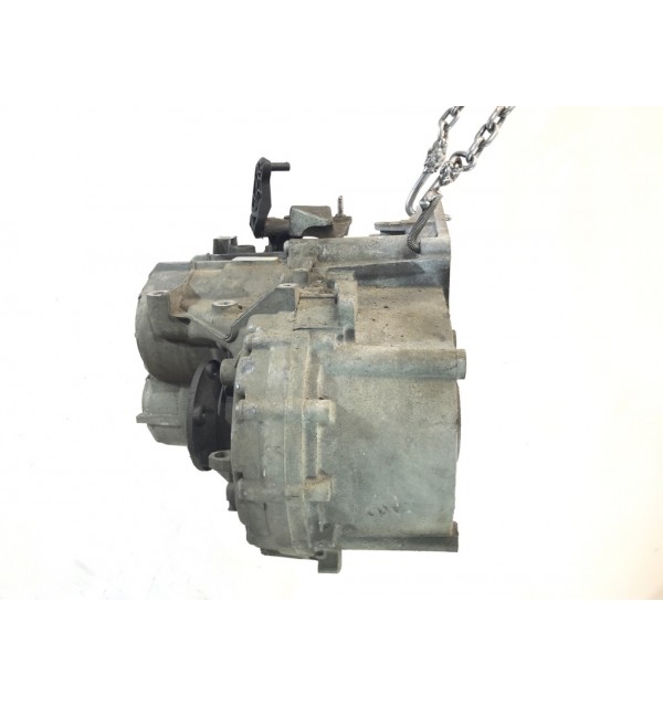КПП механическая (МКПП) бу для Volkswagen Passat B6 2.0 TDi,  2010 г.