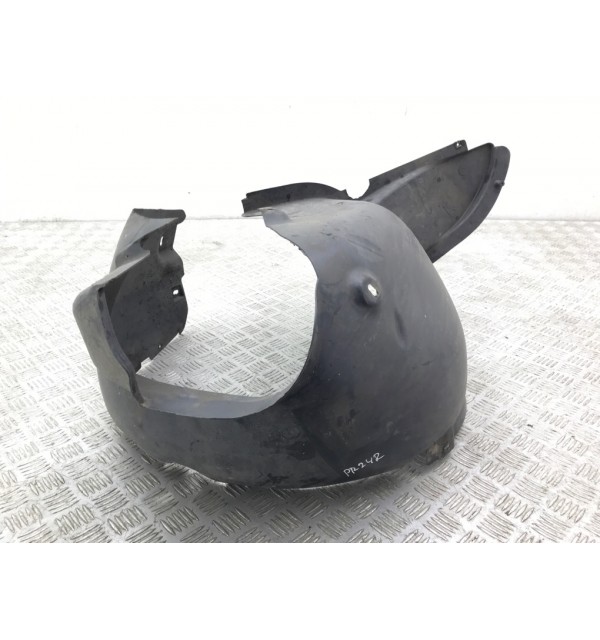 Защита арок передняя правая (подкрылок) бу для Seat Ibiza  1.6 TDi,  2010 г.