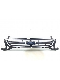 Решетка радиатора бу для Ford Mondeo 4 2.0 TDCi, 2013 г.