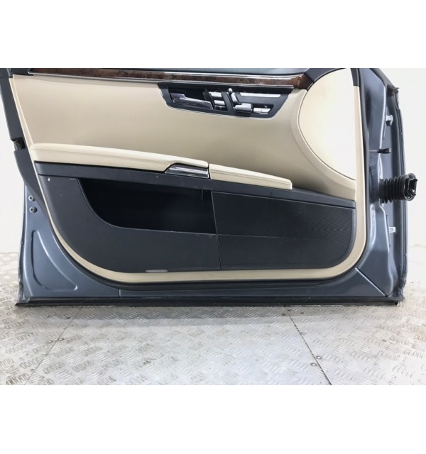 Дверь передняя левая бу для Mercedes S W221 3.0 CDI,  2007 г.