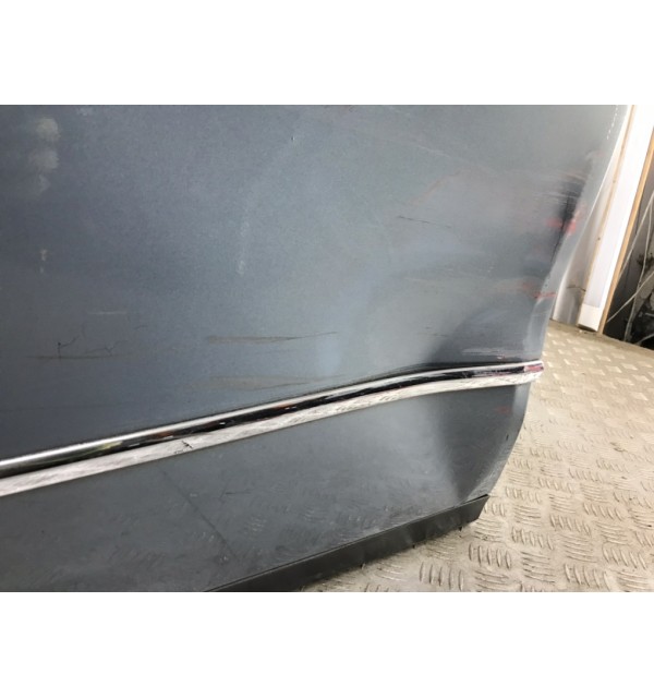 Дверь передняя левая бу для Volkswagen Passat B6 2.0 TDi,  2010 г.