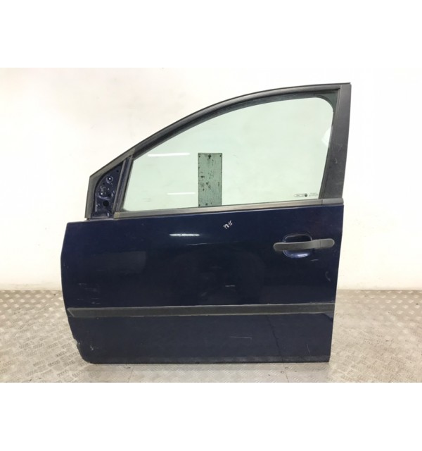 Дверь передняя левая бу для Ford Fiesta 5 1.3 i,  2005 г.