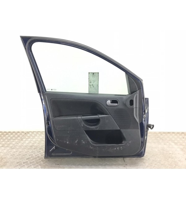 Дверь передняя левая бу для Ford Fiesta 5 1.3 i,  2005 г.