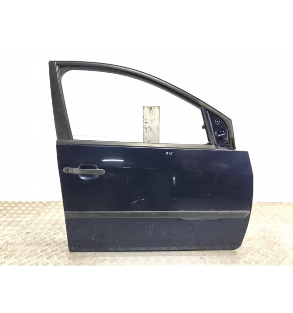 Дверь передняя правая бу для Ford Fiesta 5 1.3 i,  2005 г.