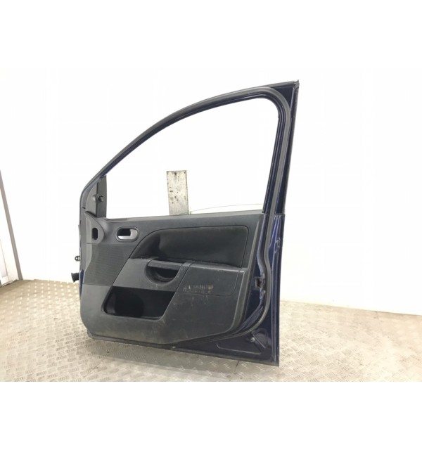 Дверь передняя правая бу для Ford Fiesta 5 1.3 i,  2005 г.