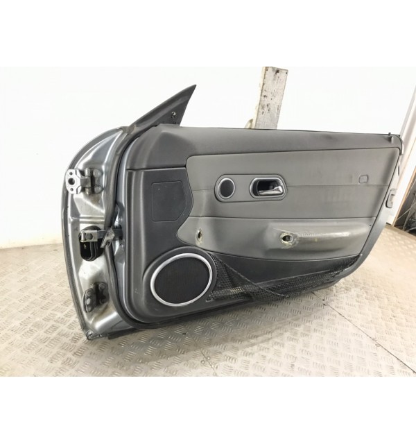 Дверь передняя правая бу для Chrysler Crossfire  3.2 i,  2004 г.