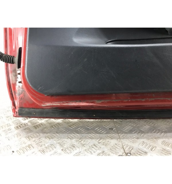 Дверь передняя правая бу для BMW 1 E87/E81/E82/E88 2.0 TD,  2010 г.