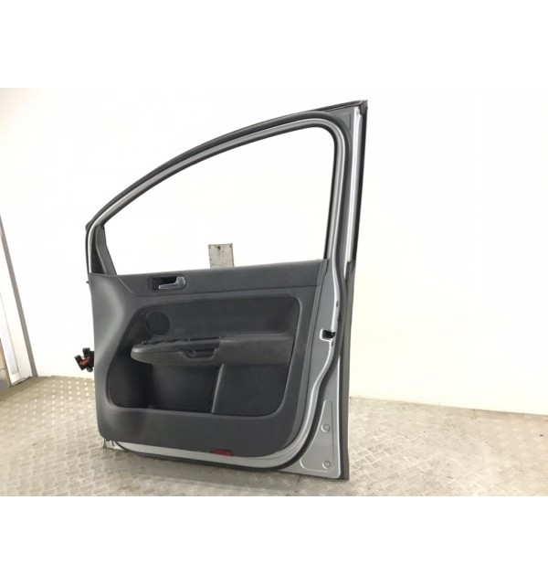 Дверь передняя правая бу для Volkswagen Golf Plus  1.9 TDi,  2008 г.