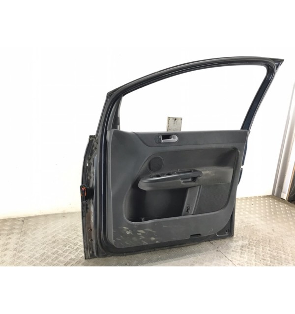 Дверь передняя правая бу для Volkswagen Golf Plus  1.6 i,  2007 г.
