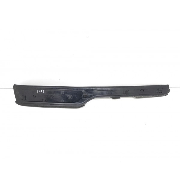Накладка на порог бу для BMW 3 E90/E91/E92/E93 3.0 i,  2007 г.